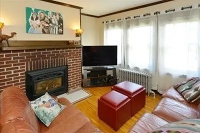 29 Pershing Rd #2