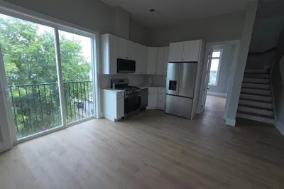 7 Thornley Street #3 1