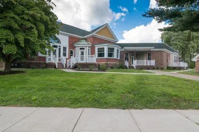27 Bardwell St #5 1