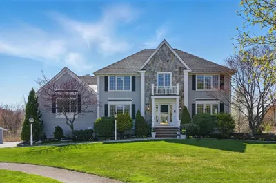 58 Bridle Path 1