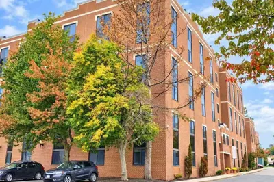20-30 Daniels St #509 1