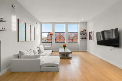 285 Columbus Ave #407