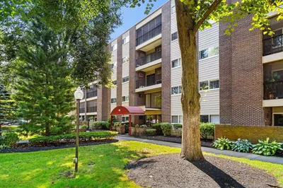 66 Main St #45A 1