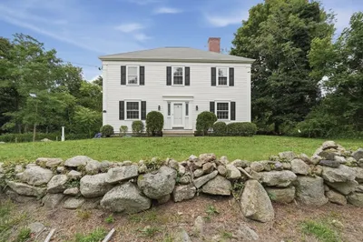 1016 Stony Brook Road 1