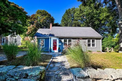 14 Amvets Ave 1