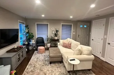 21 Green Street #1 1