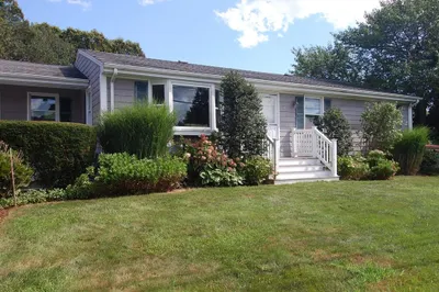 156 Russells Mills Rd 1