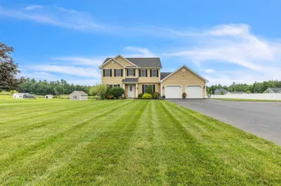 253 Montgomery Rd 1