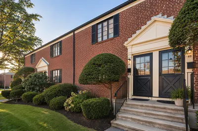 38 Grant Ave #38 1