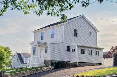 29 Roanoke St