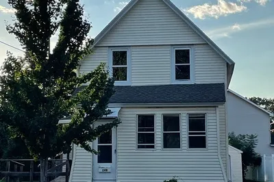 248 Parker Street 1