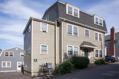 9 Hillside Avenue #3 1