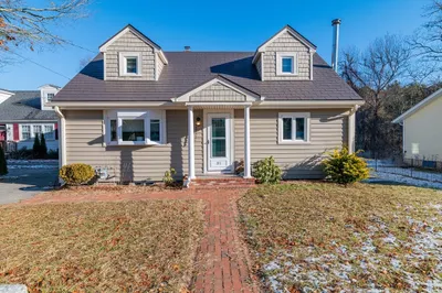 31 Parkwood Drive 1