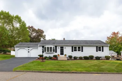 14 Mcmahon Dr