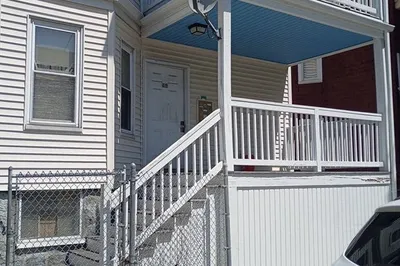 49 Mora St #3 1