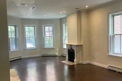 14 Upton St #1