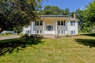 5 Michael Dr