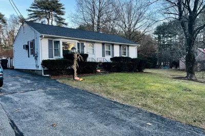 62 Arnold Rd