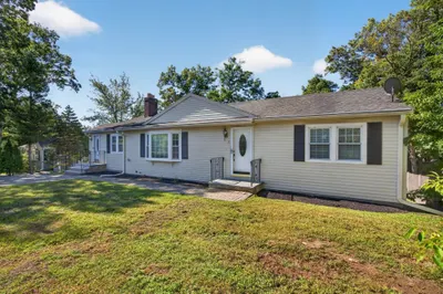 7 Madeline Rd 1