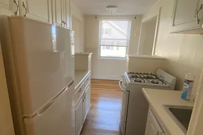 66 Lake Ave #2-5