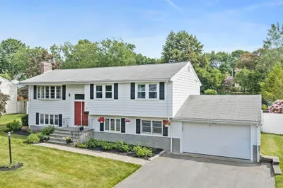 117 Alida Road 1
