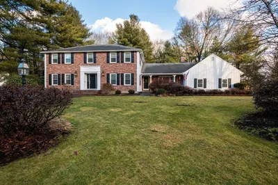 7 Mohawk Ln 1