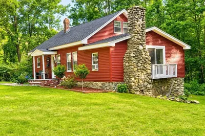 32 Turner Road 1