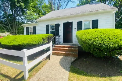 4 Gerry St