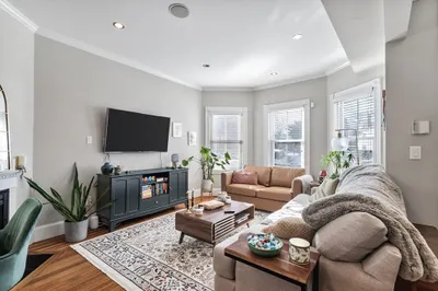 200 Emerson St #1