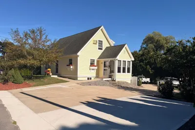 170 Main St 1