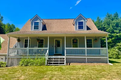 213 Cedar St 1