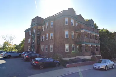 75 Nottinghill Rd #2A 1