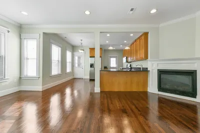 629 East Sixth St #3 1