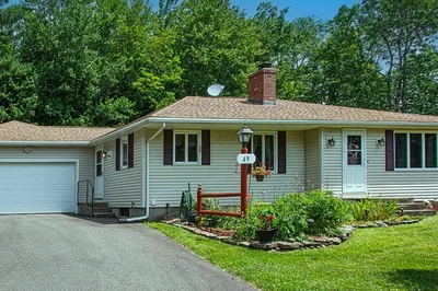 49 South Main St 1
