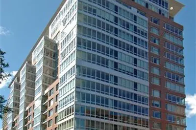 1 Charles St S #707 1