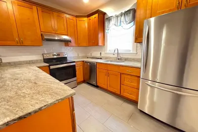 81 South Street #81