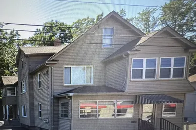 23 Pulaski Street #2