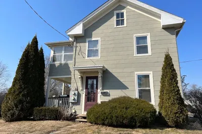 12 Ellsworth Street