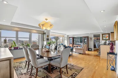 151 Tremont St #20E