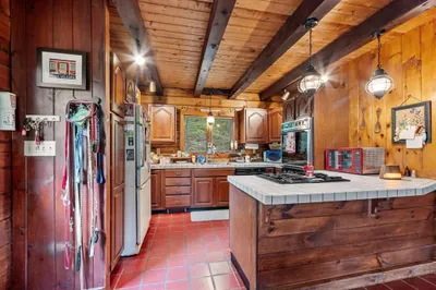 90 Appleton Cir 1