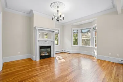 7 Albion Place #2