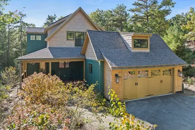 12 Hickorywood 1