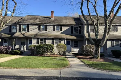 192 Pleasant Street #25 1