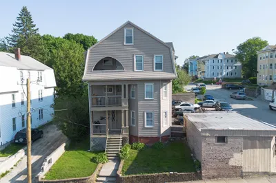 104 Dorchester St 1