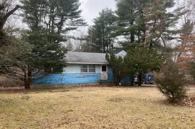 237 Salem Rd 1