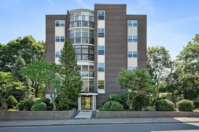 500 Willard St #203
