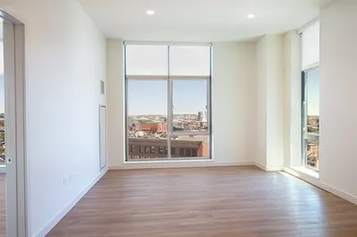 1 Canal St #1105