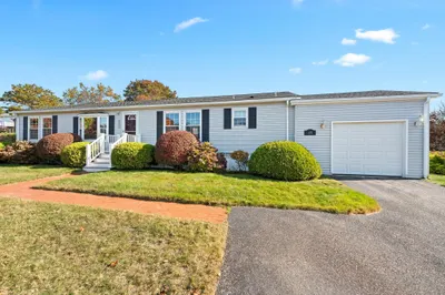 49 Headlands Drive