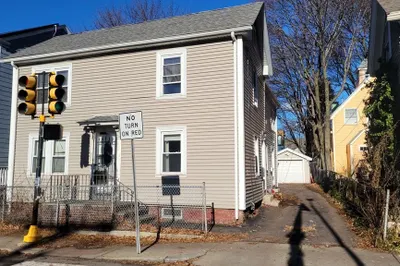 209 Rindge Ave #2