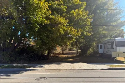 Es Phillips Rd